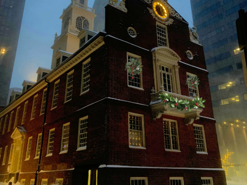 Christmas Eve Balcony Carols at the Old State House