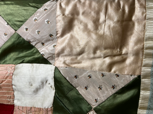 Threads of History: Martha Washington and the Lives of Eighteenth-Century Women A Material Memory Program