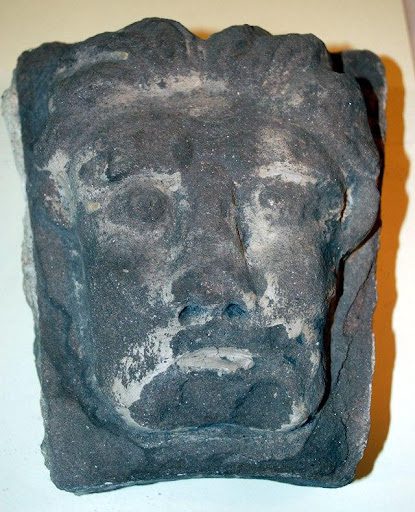 Object of the Month May 2023 - Keystone (Corbel) from the Old State House
